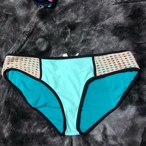 Aeropostale swimsuit bikini bottoms